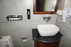 Theharav Resort