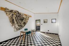 The Urban Sanctuary Boutique Hotel