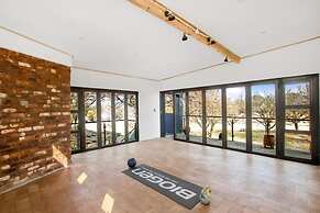 The Urban Sanctuary Boutique Hotel