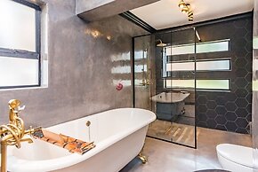 The Urban Sanctuary Boutique Hotel