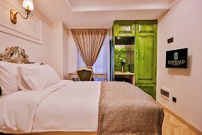 Emerald Mansion Hotel – Special Class