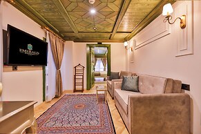 Emerald Mansion Hotel – Special Class