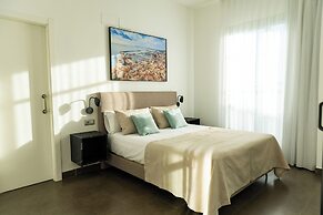Guillman Suites