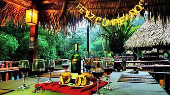 Cuyabeno River Lodge