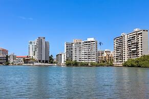 Condado Steps From the Beach Nightlife