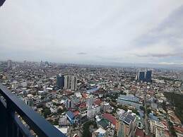 CitySkyline View 53F-Air Residences