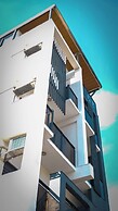 Moker House