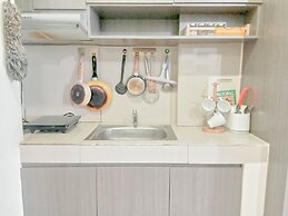 Spacious 1Br With Working Room At Vida View Makassar Aparment