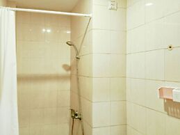 Spacious 1Br With Working Room At Vida View Makassar Aparment