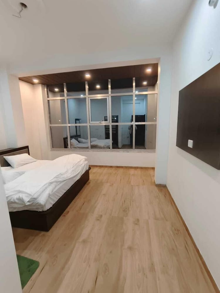 HOTEL ANAYAA FAIRVIEW