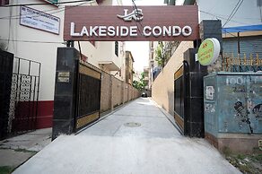 LAKESIDE SUITES