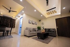 LAKESIDE SUITES