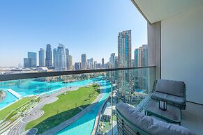 Skyline Majesty - Burj Khalifa and Fountain views