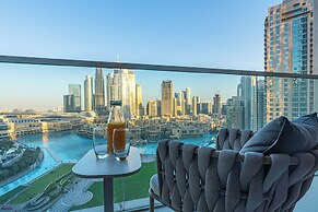 Skyline Majesty - Burj Khalifa and Fountain views