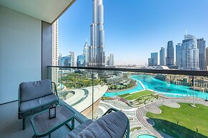 Skyline Majesty - Burj Khalifa and Fountain views
