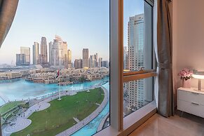Skyline Majesty - Burj Khalifa and Fountain views