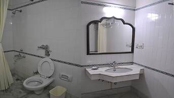 Hotel Marble Palace