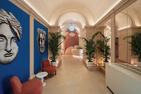Cloud 7 Roma Hotel
