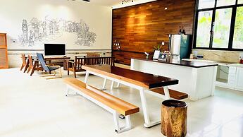 The Stay Home Pleiku