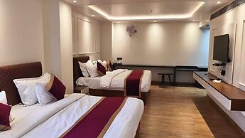 HOTEL ELARA