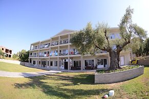 Crown Hotel