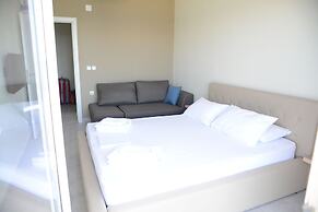 Crown Hotel