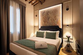 H77 Apartments - Maison D'Art Collection