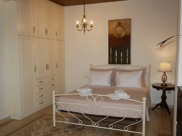 Christina s Villa With sea View