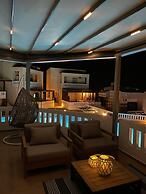 Villa Cook With Pool and Terraces With sea Views