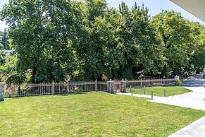 Villa Emily in Countryside