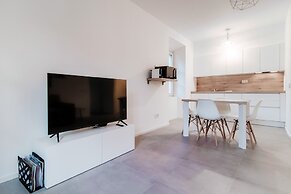 Marinetti Suite 9