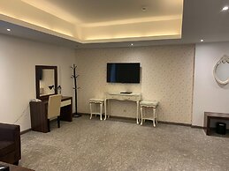 Helat hotel