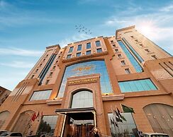 Helat hotel