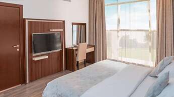 Helat hotel
