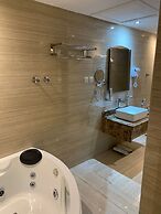 Helat hotel