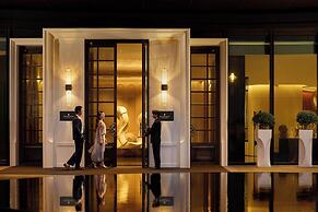 Intercontinental Hangzhou Wulin by IHG
