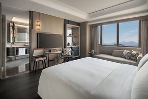 Intercontinental Hangzhou Wulin by IHG