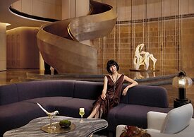 Intercontinental Hangzhou Wulin by IHG