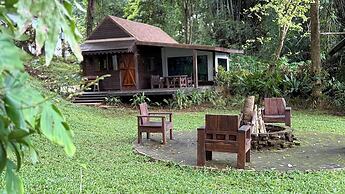 Kawarin Saiyai Cottage and Lake