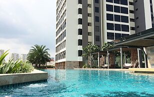 Angela House Ha Long