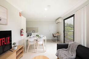 Smart Suites Self Check-in Apartments - 73 Bale