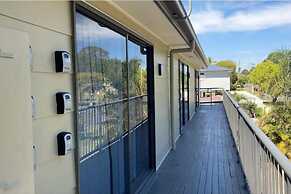 Smart Suites Self Check-in Apartments - 73 Bale