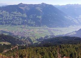 Superior Chalet mit 4 Schlafzimmern & Wellness