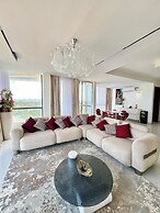 Mira Heights Suite & Conferencing