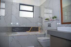 Mira Heights Suite & Conferencing