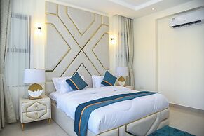 Mira Heights Suite & Conferencing
