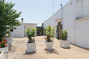 Country House in Puglia With Pool & Pizza Oven
