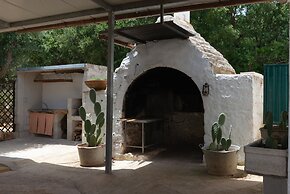 Country House in Puglia With Pool & Pizza Oven