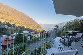 We Lake Como in Argegno