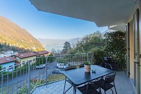 We Lake Como in Argegno